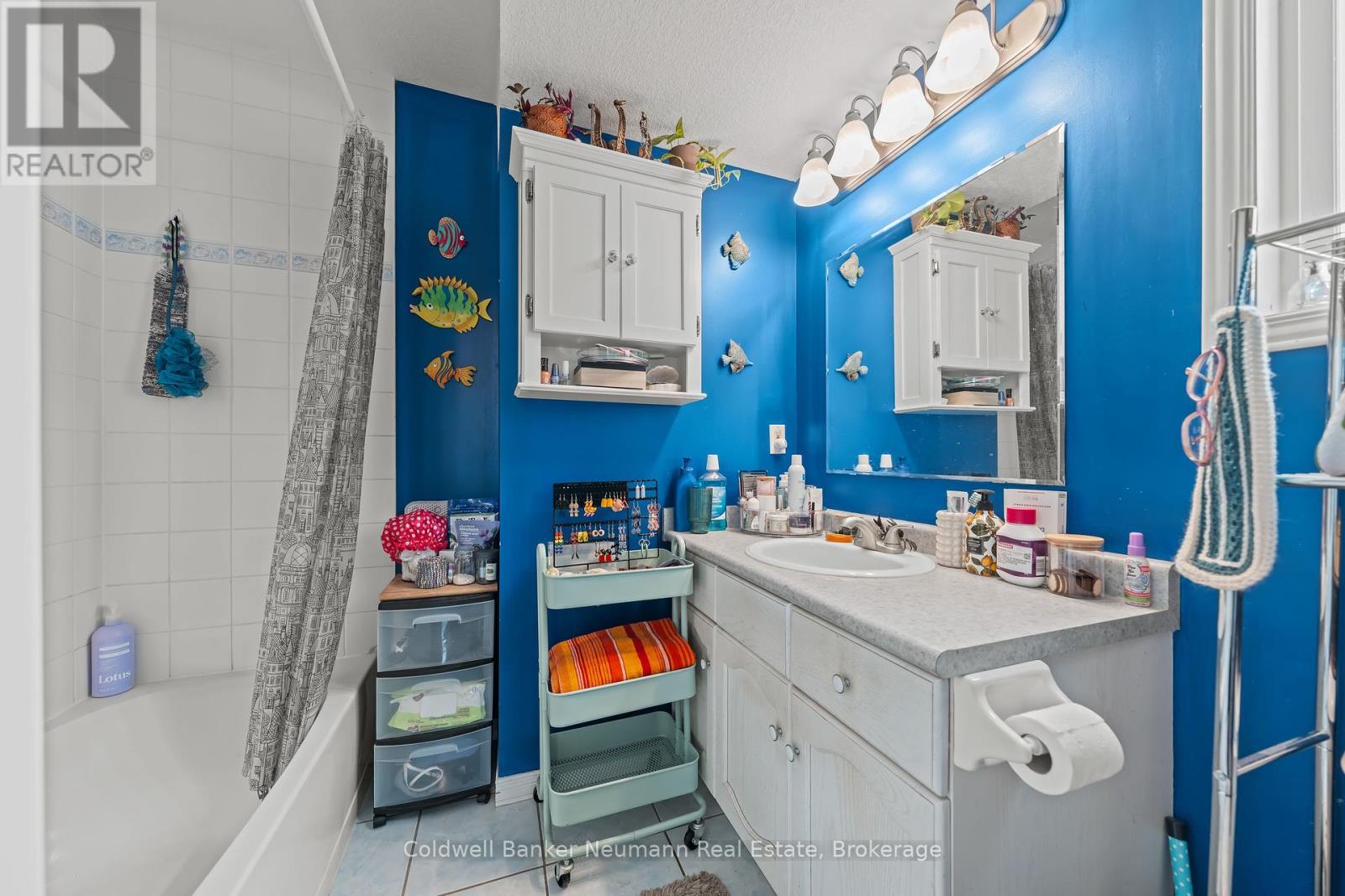 28 Bronwyn Place, Guelph (Willow West/sugarbush/west Acres), Ontario  N1K 1X1 - Photo 29 - X12454002
