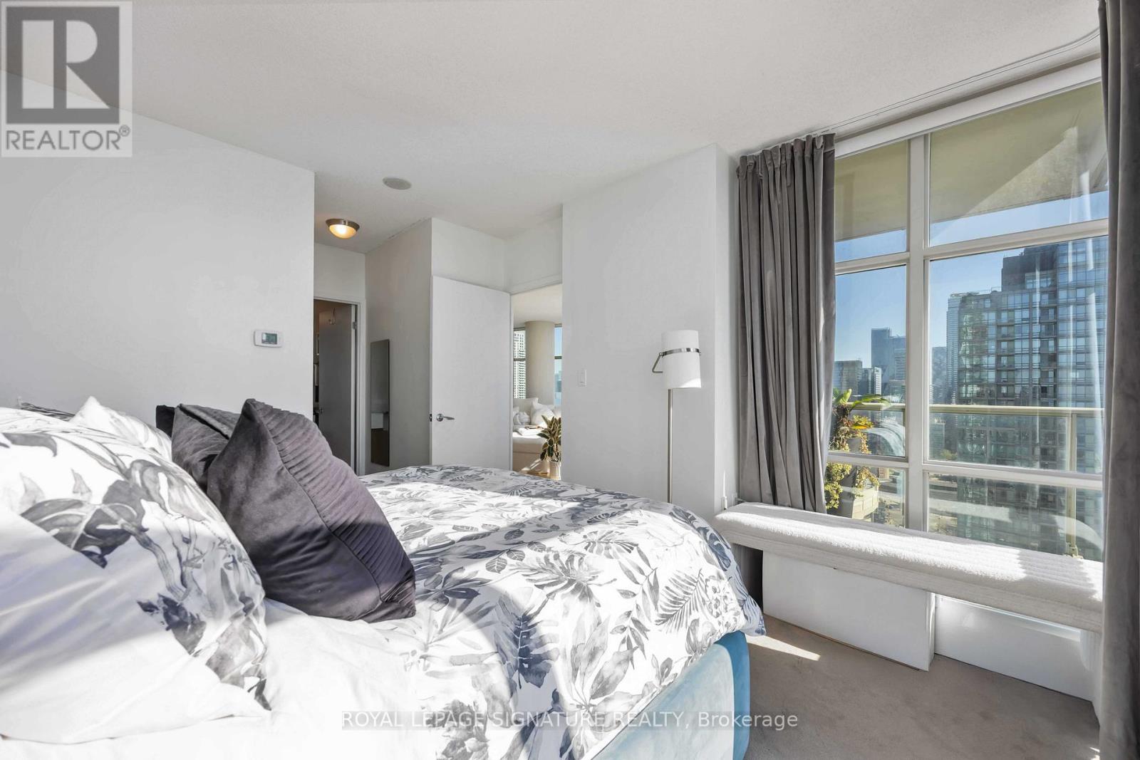 3309 - 35 Mariner Terrace, Toronto, Ontario  M5V 3V9 - Photo 14 - C12453878