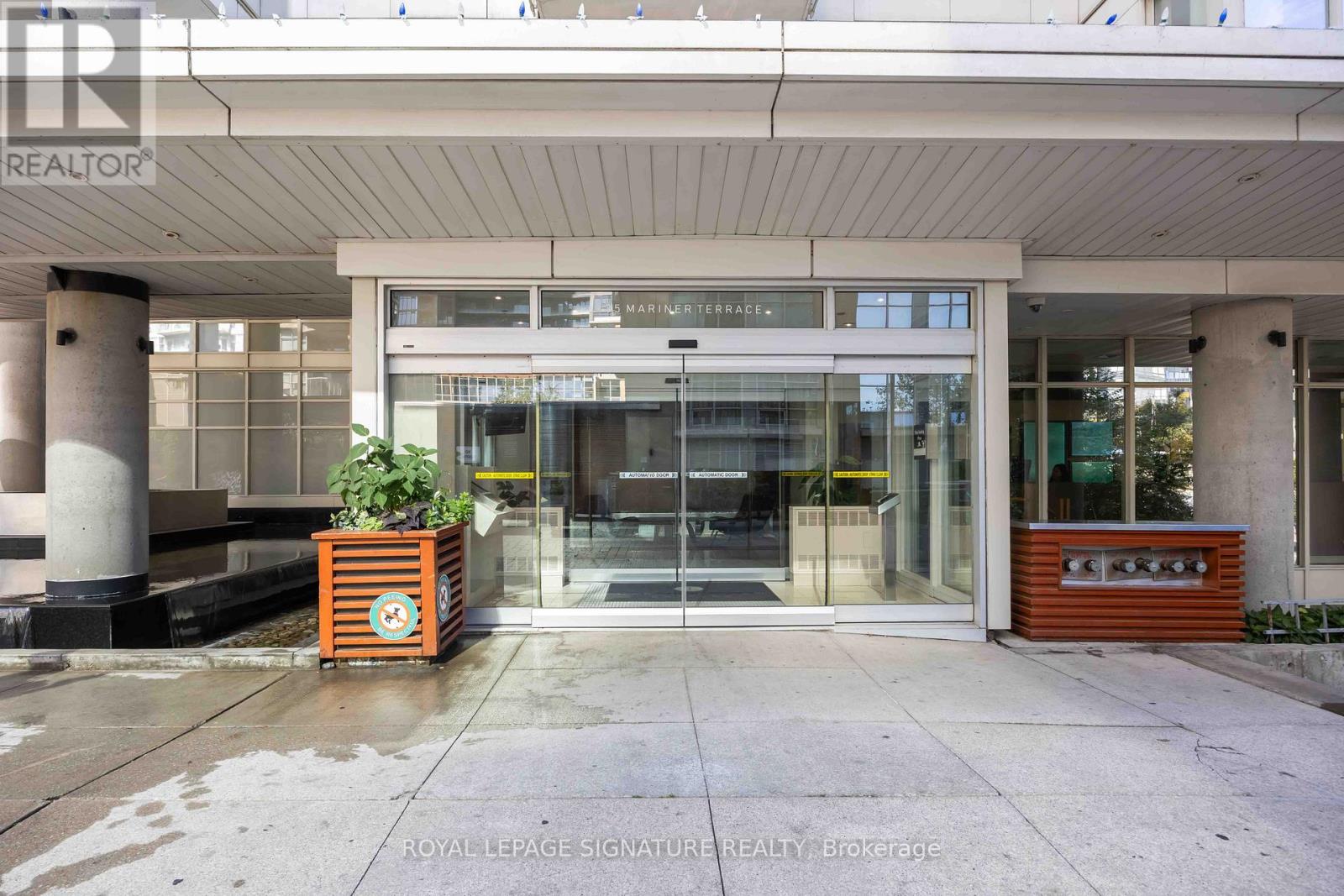 3309 - 35 Mariner Terrace, Toronto, Ontario  M5V 3V9 - Photo 36 - C12453878