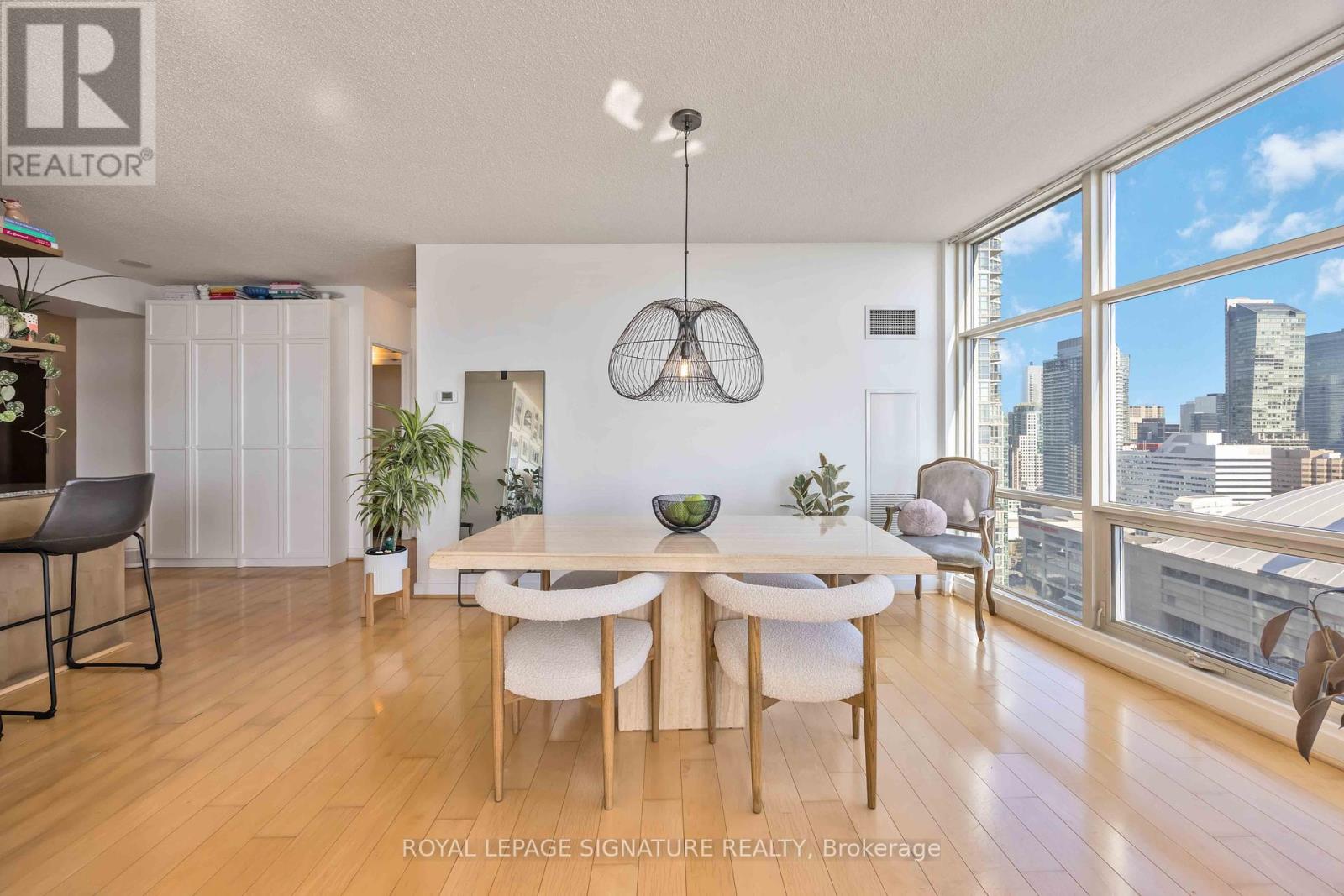 3309 - 35 Mariner Terrace, Toronto, Ontario  M5V 3V9 - Photo 9 - C12453878