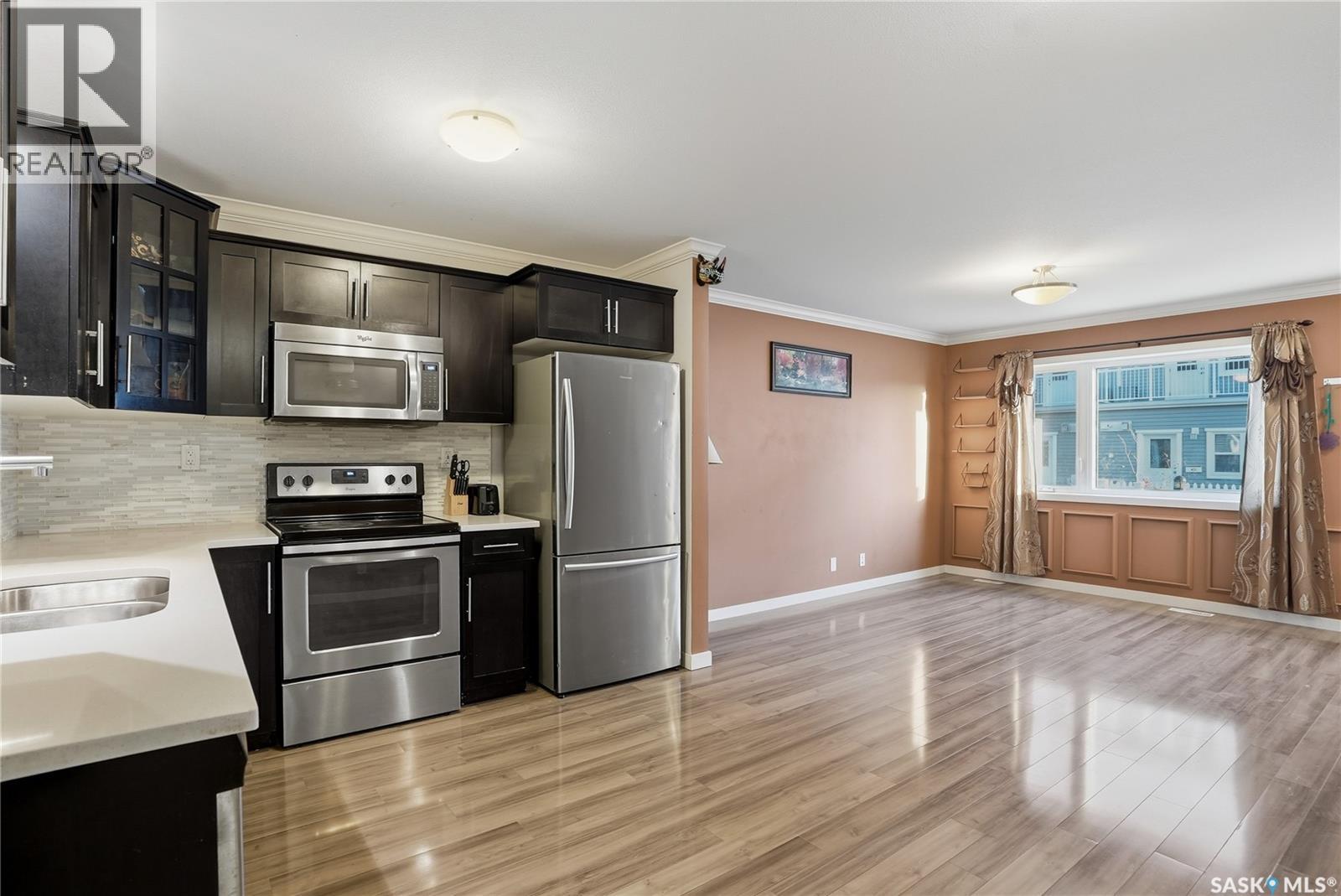 1215 130 Marlatte Crescent, Saskatoon, Saskatchewan  S7W 0W1 - Photo 12 - SK014771