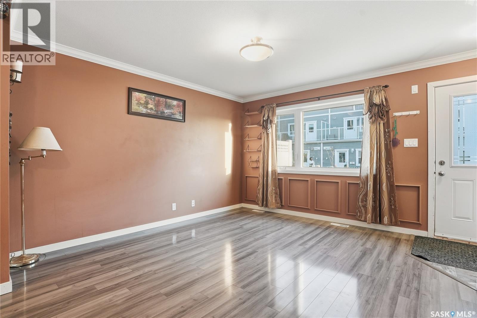 1215 130 Marlatte Crescent, Saskatoon, Saskatchewan  S7W 0W1 - Photo 5 - SK014771