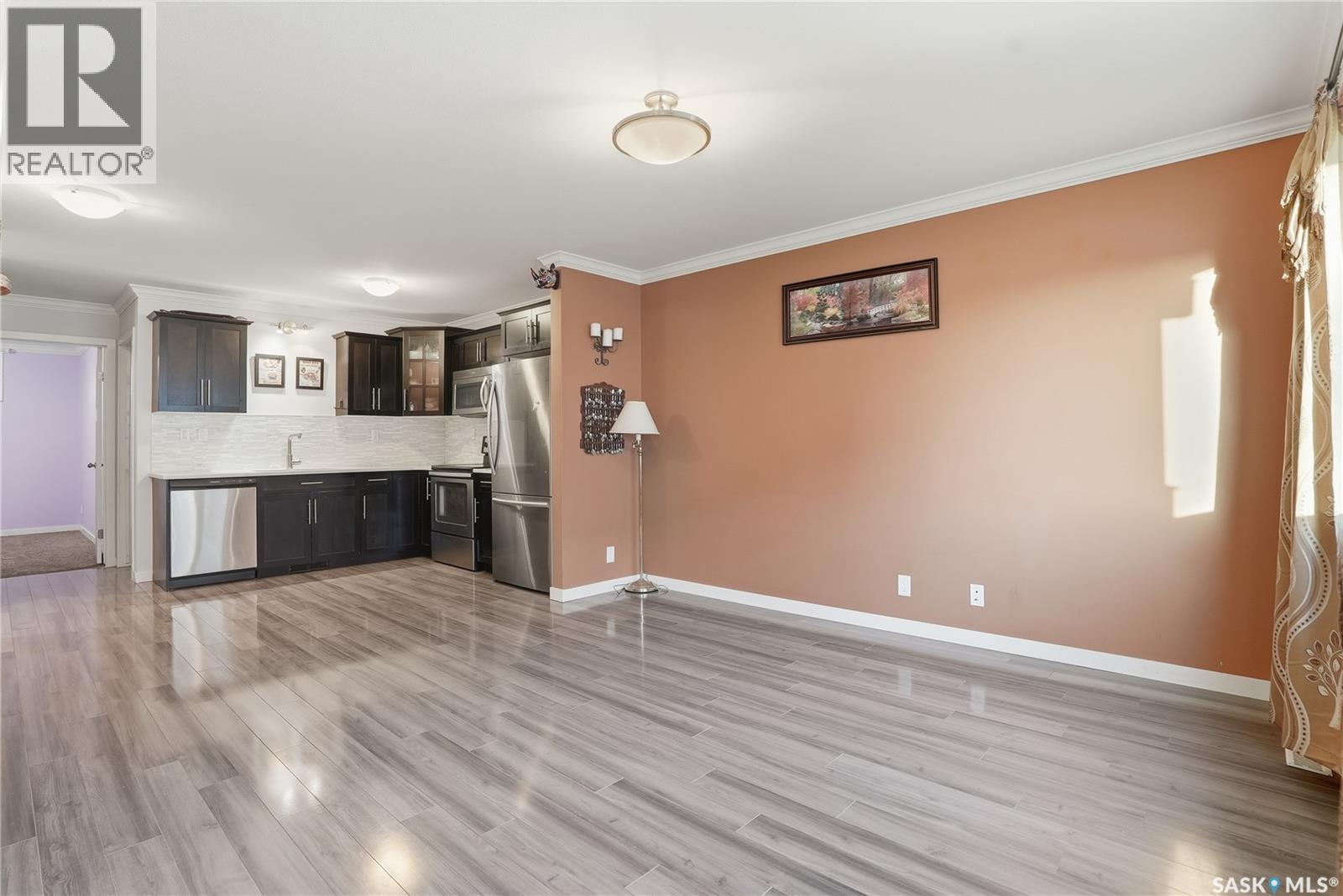 1215 130 Marlatte Crescent, Saskatoon, Saskatchewan  S7W 0W1 - Photo 4 - SK014771