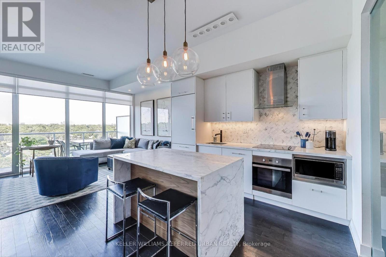 1015 - 3018 Yonge Street, Toronto, Ontario  M4N 0A5 - Photo 12 - C12453916