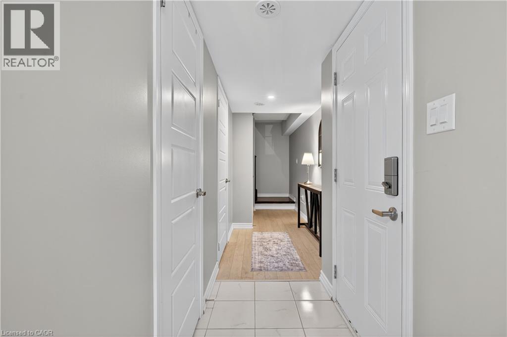 513 Fir Court, Milton, Ontario  L9T 7E7 - Photo 6 - 40766494