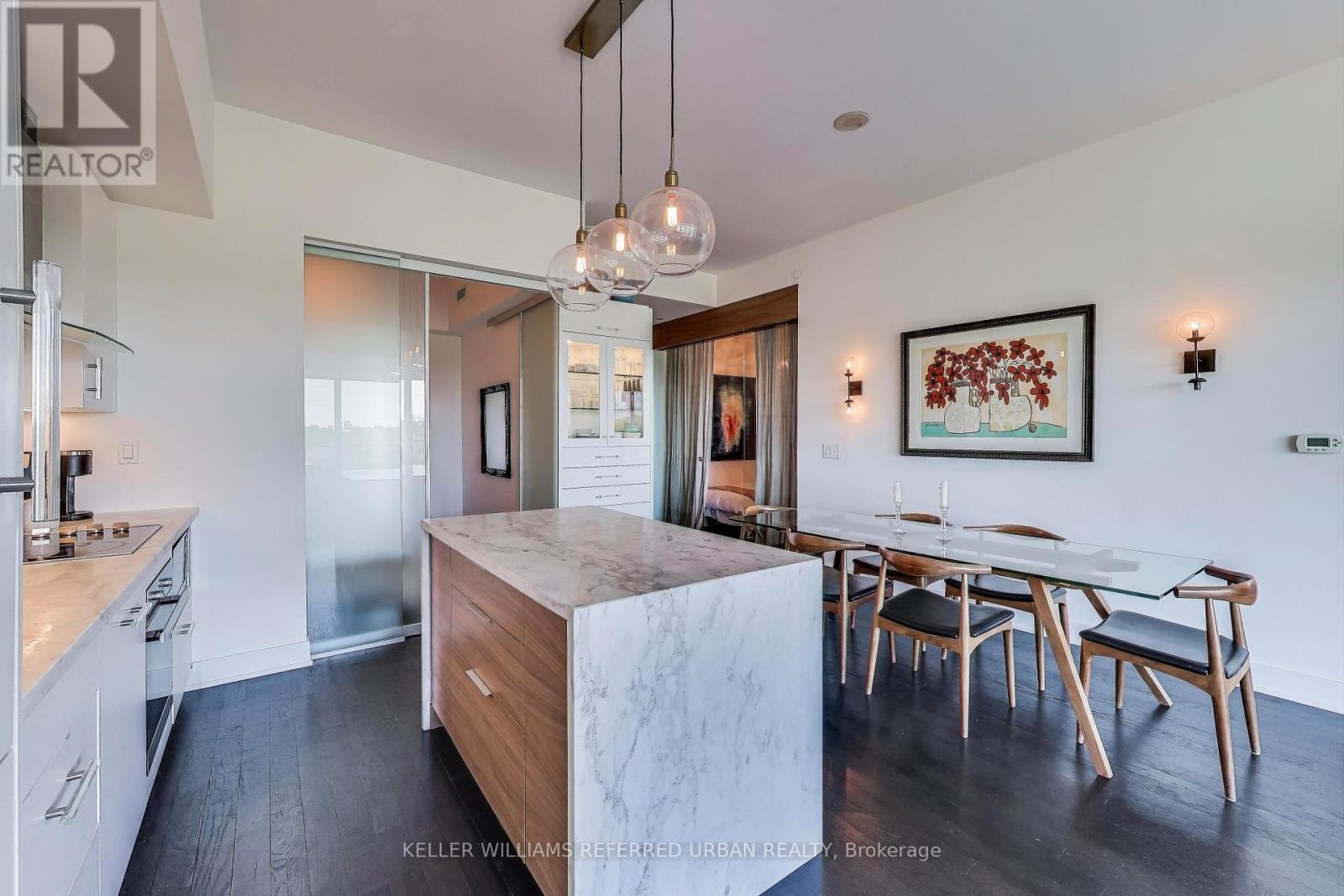 1015 - 3018 Yonge Street, Toronto, Ontario  M4N 0A5 - Photo 14 - C12453916