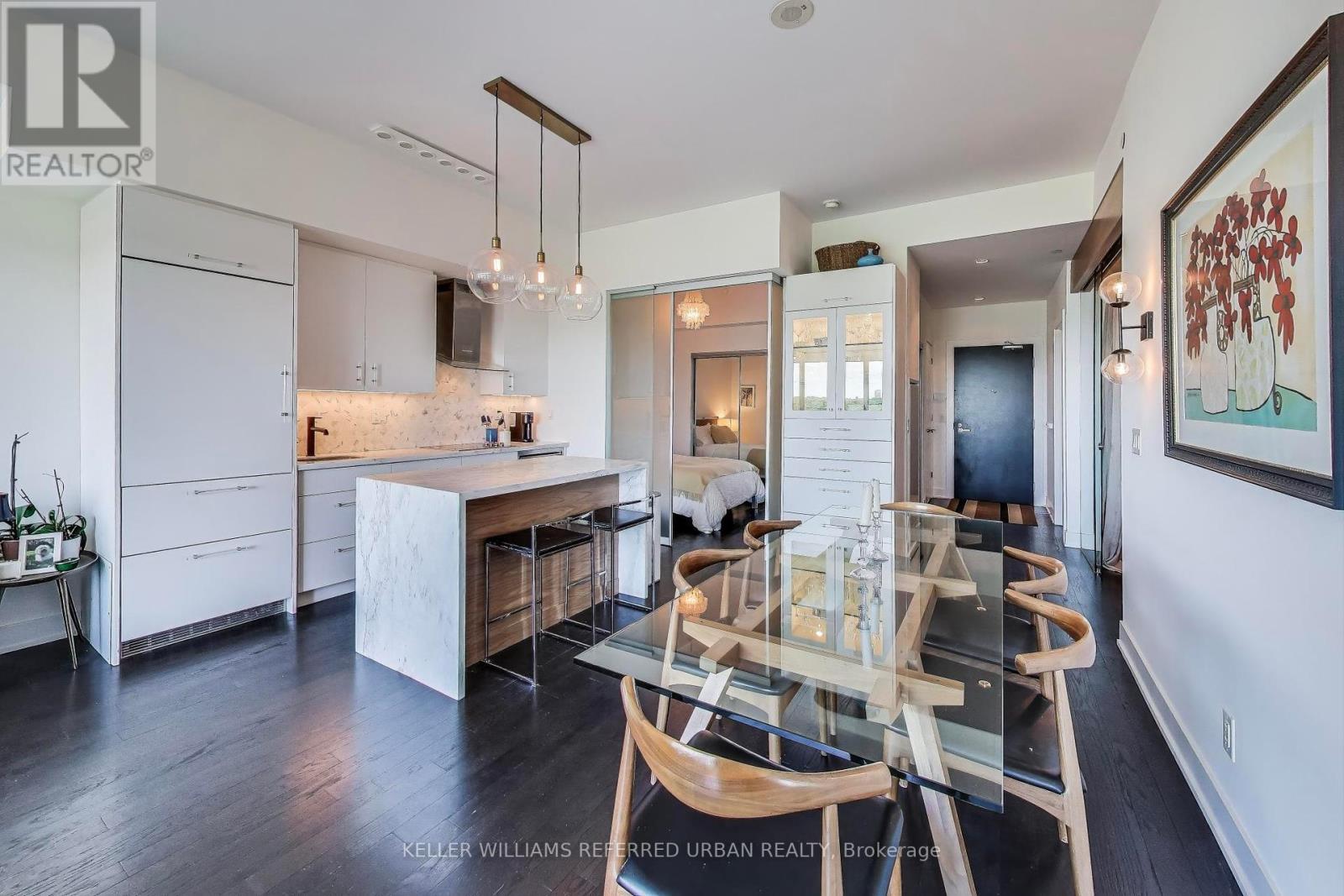 1015 - 3018 Yonge Street, Toronto, Ontario  M4N 0A5 - Photo 10 - C12453916