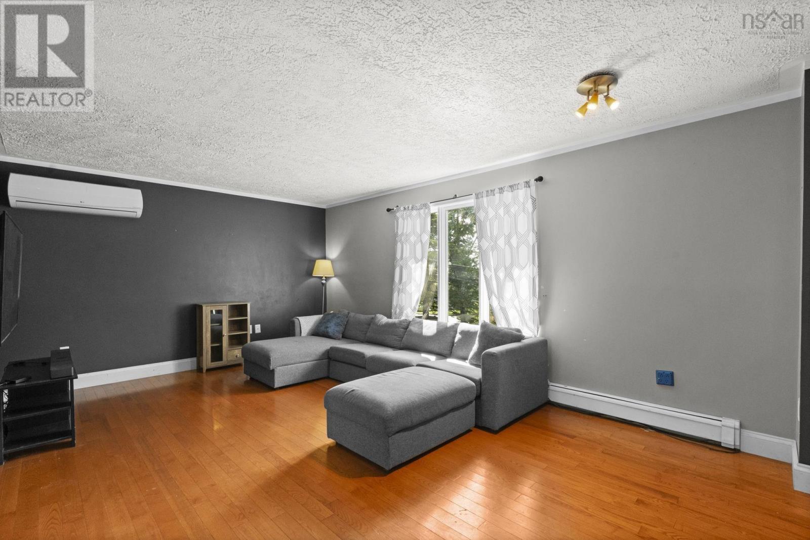 Property at 14 Ernest Avenue image 3