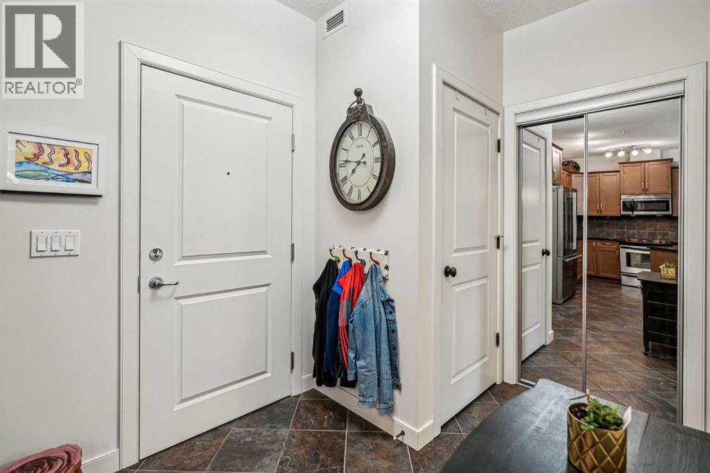 243, 35 Aspenmont Heights Sw, Calgary, Alberta  T3H 0E5 - Photo 16 - A2248029