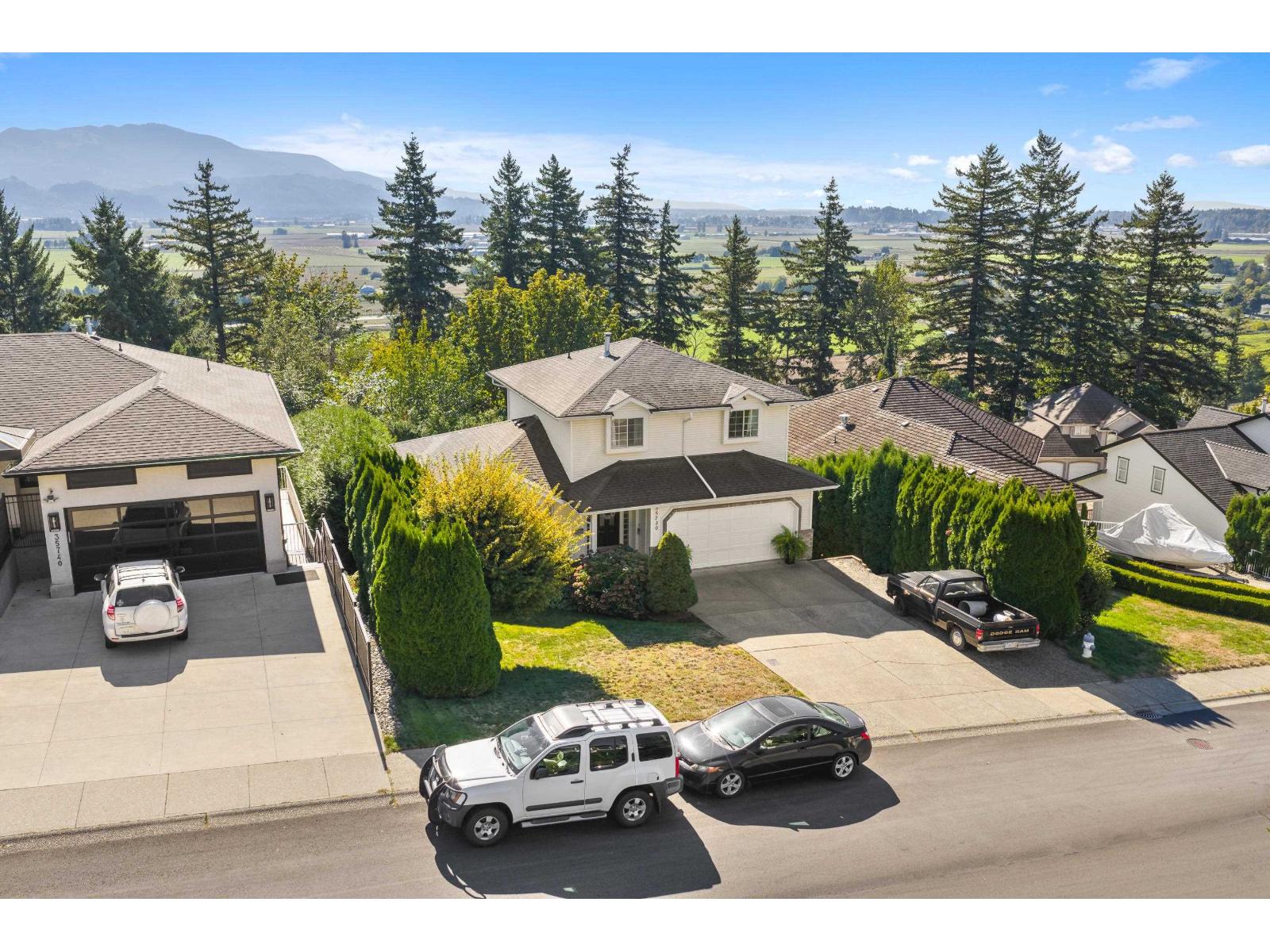 35730 Timberlane Drive, Abbotsford, British Columbia  V3G 1G3 - Photo 3 - R3056721