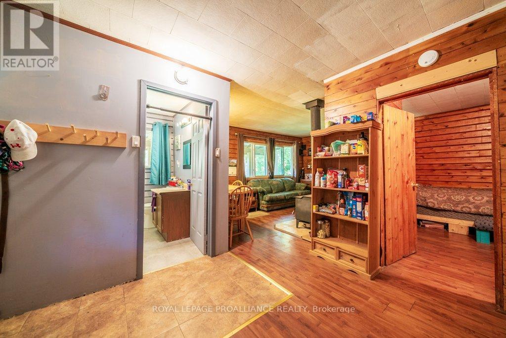 525 Skootamatta Lake Road, Frontenac (Frontenac North), Ontario  K0H 1K0 - Photo 14 - X12453940