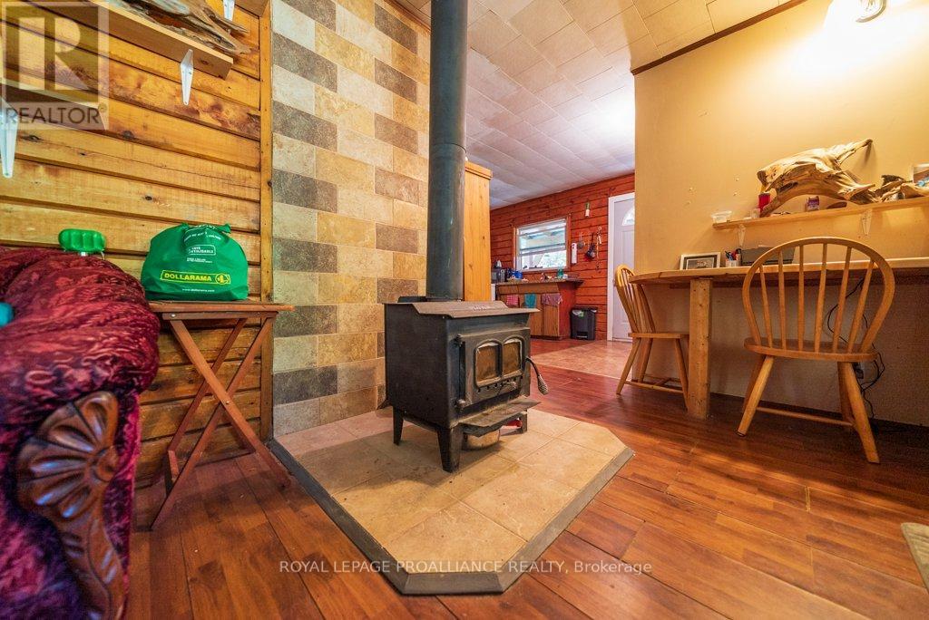 525 Skootamatta Lake Road, Frontenac (Frontenac North), Ontario  K0H 1K0 - Photo 25 - X12453940