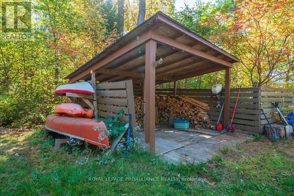 525 Skootamatta Lake Road, Frontenac (Frontenac North), Ontario  K0H 1K0 - Photo 37 - X12453940