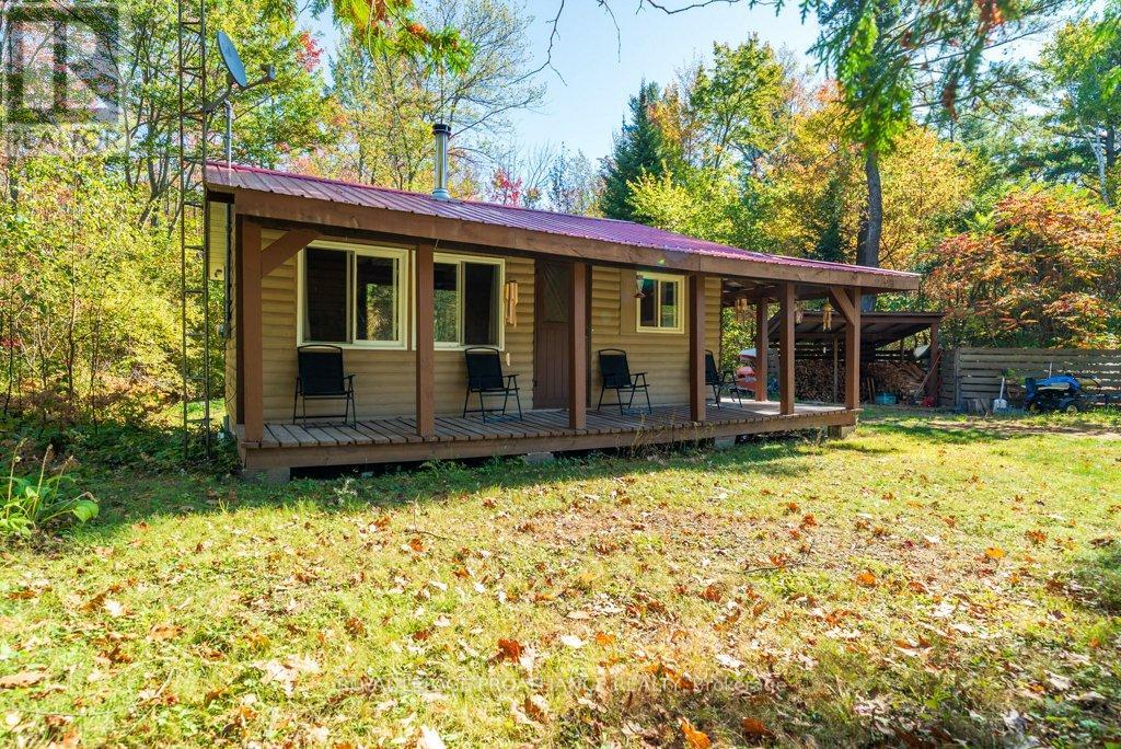 525 Skootamatta Lake Road, Frontenac (Frontenac North), Ontario  K0H 1K0 - Photo 4 - X12453940