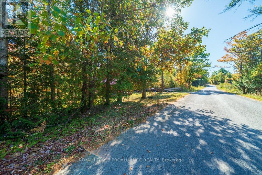 525 Skootamatta Lake Road, Frontenac (Frontenac North), Ontario  K0H 1K0 - Photo 48 - X12453940