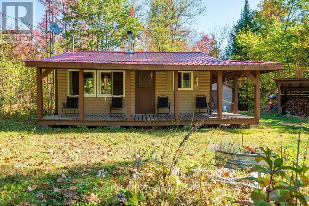 525 Skootamatta Lake Road, Frontenac (Frontenac North), Ontario  K0H 1K0 - Photo 5 - X12453940
