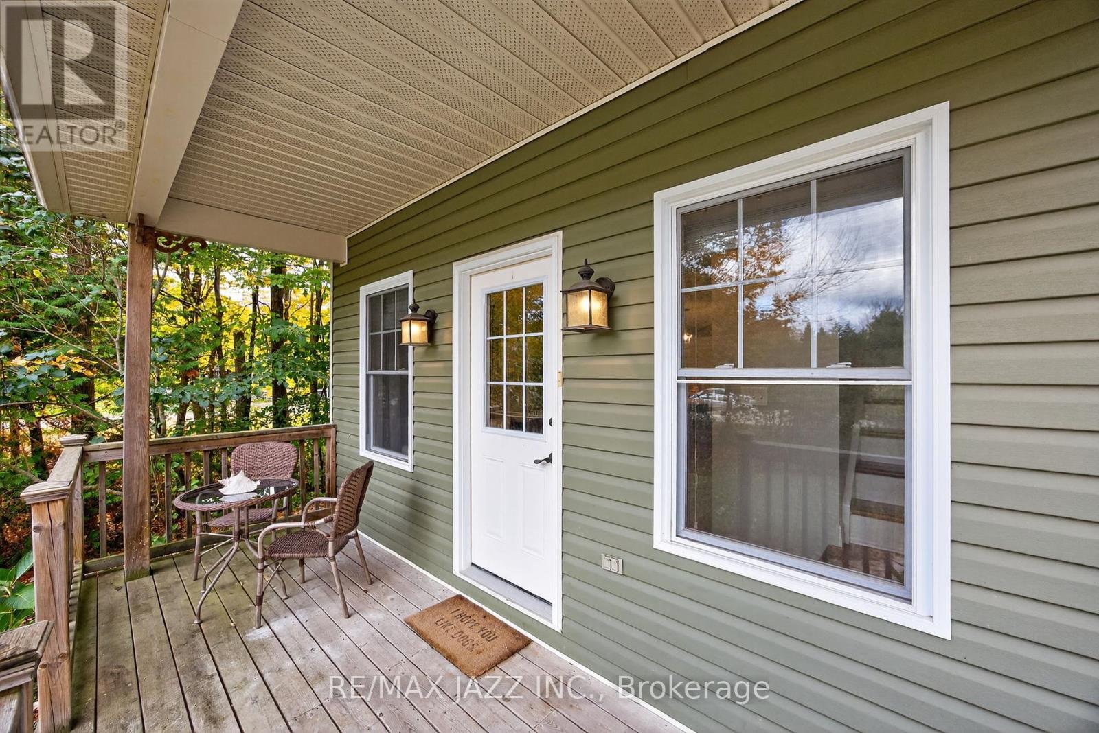 170 Raglan Street, Grey Highlands, Ontario  N0C 1E0 - Photo 4 - X12454066