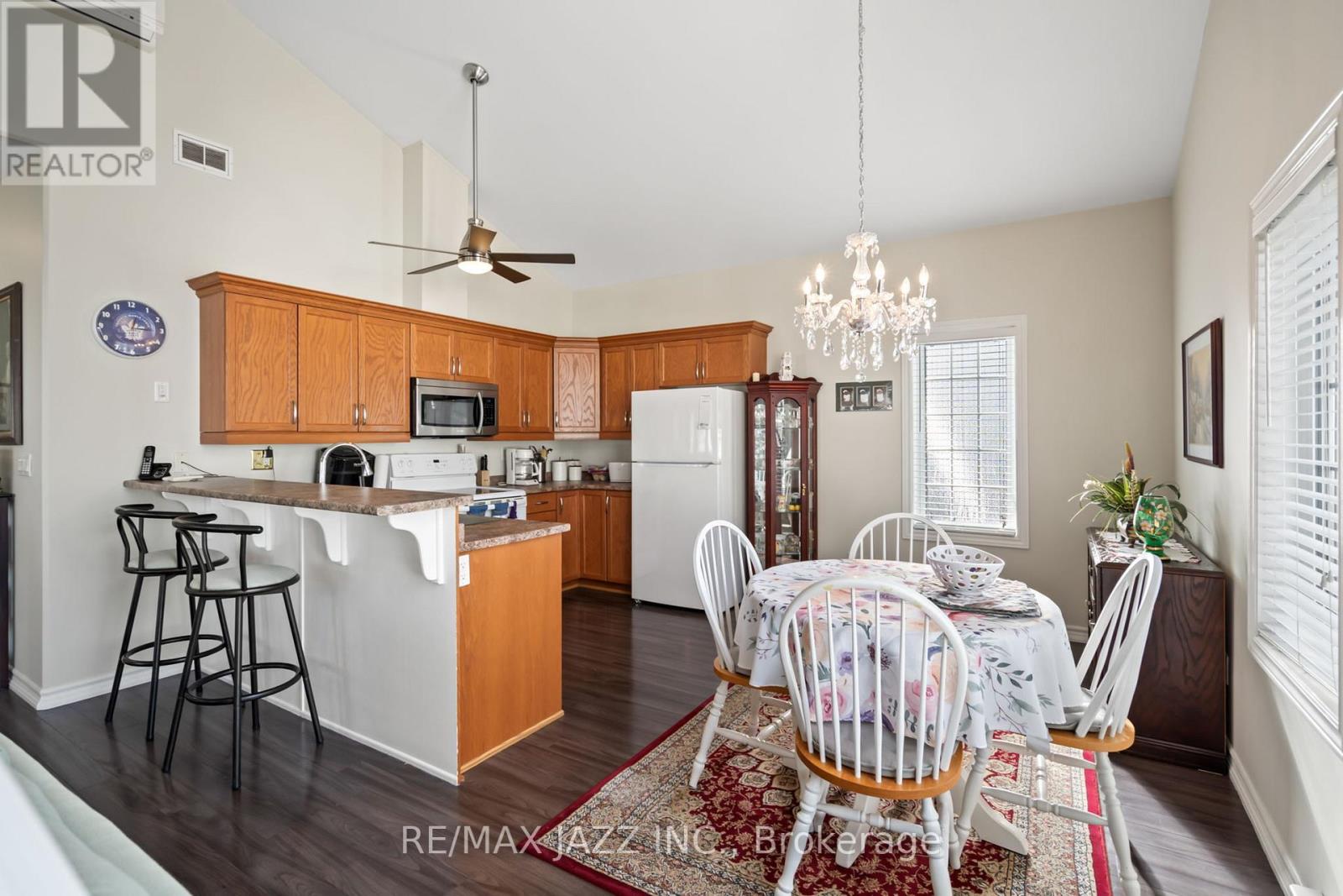 603 - 325 Densmore Road, Cobourg, Ontario  K9A 0E4 - Photo 10 - X12454079