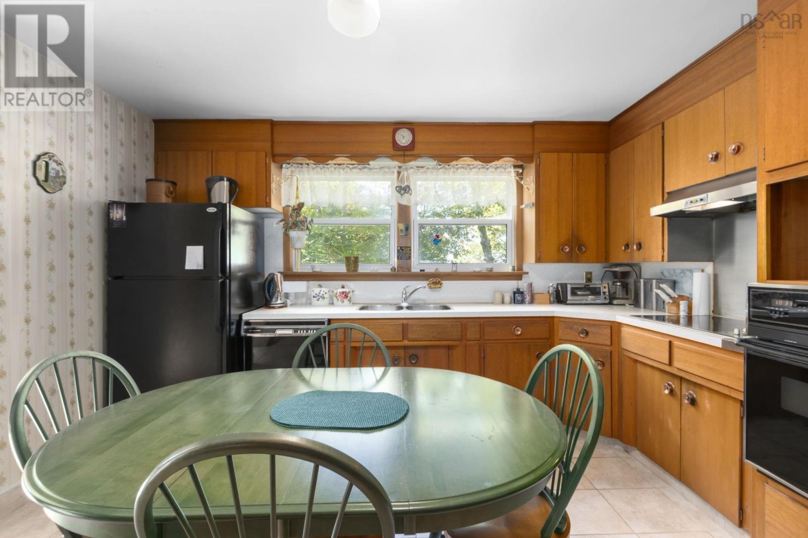 503 Basinview Drive, Bedford, Nova Scotia  B4A 1T3 - Photo 8 - 202525474