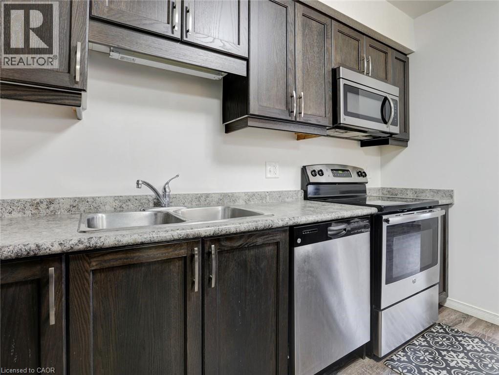 1989 Ottawa Street S Unit# 23g, Kitchener, Ontario  N2E 0G7 - Photo 9 - 40777718