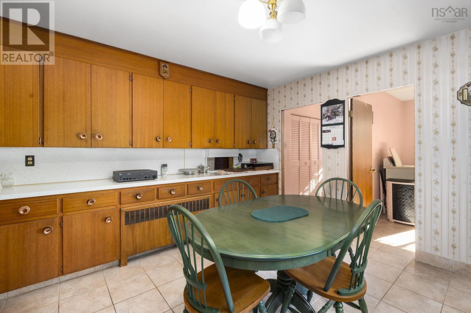 503 Basinview Drive, Bedford, Nova Scotia  B4A 1T3 - Photo 7 - 202525474