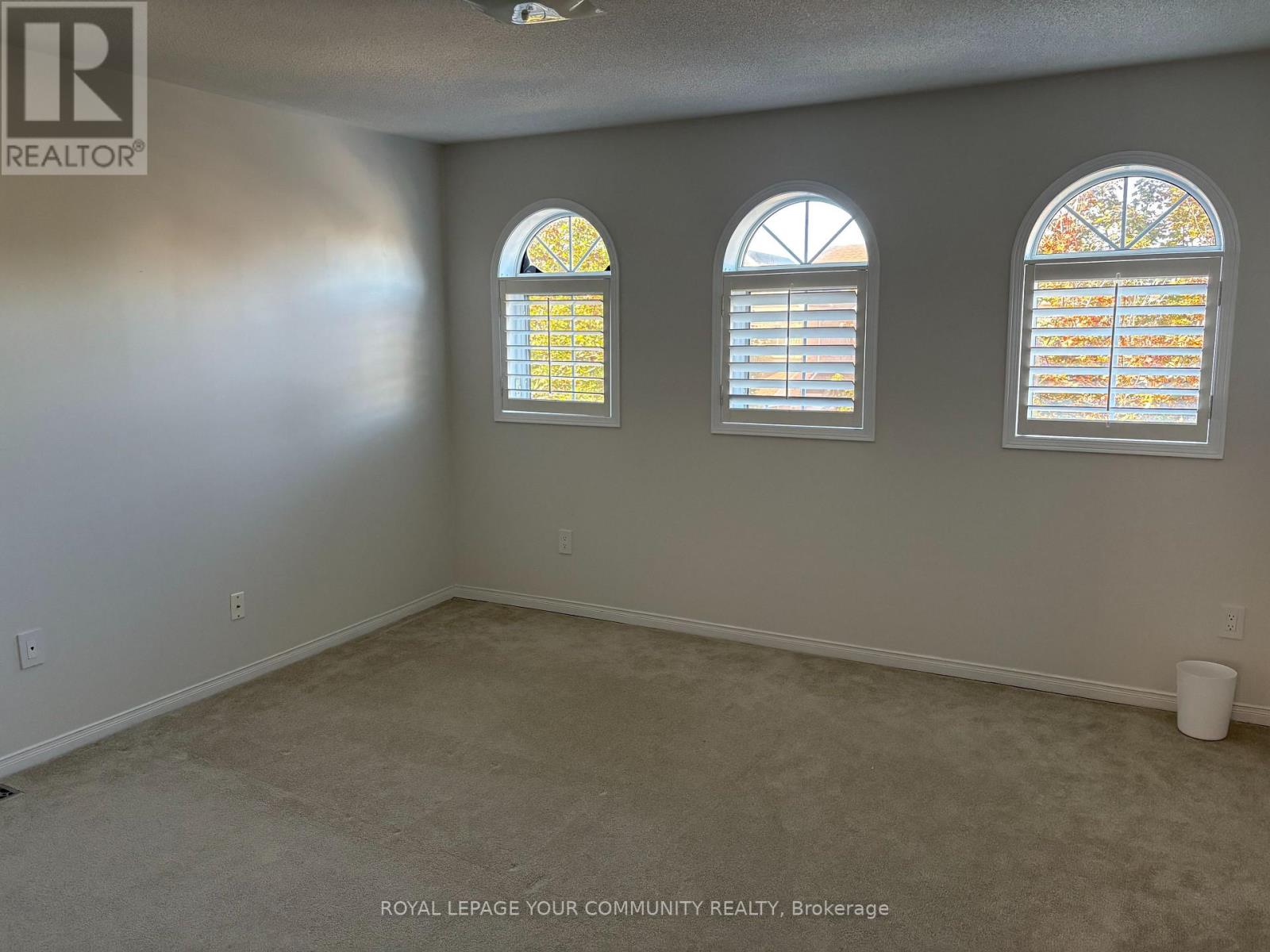 146 Hollywood Hill Circle, Vaughan, Ontario  L4H 2P2 - Photo 23 - N12453793