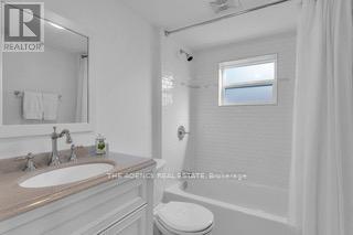 157 Duchess Avenue, London South (South F), Ontario  N6C 1N8 - Photo 22 - X12454003
