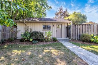 157 Duchess Avenue, London South (South F), Ontario  N6C 1N8 - Photo 32 - X12454003