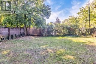 157 Duchess Avenue, London South (South F), Ontario  N6C 1N8 - Photo 36 - X12454003