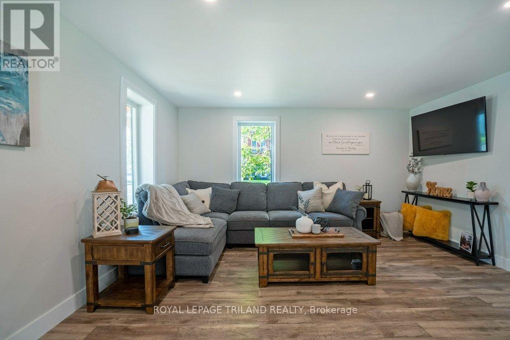 35620 Fingal Line, Southwold (Fingal), Ontario  N0L 1K0 - Photo 10 - X12454034