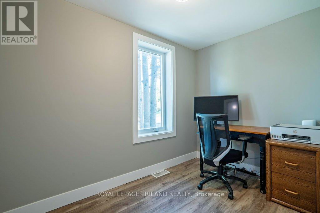 35620 Fingal Line, Southwold (Fingal), Ontario  N0L 1K0 - Photo 26 - X12454034