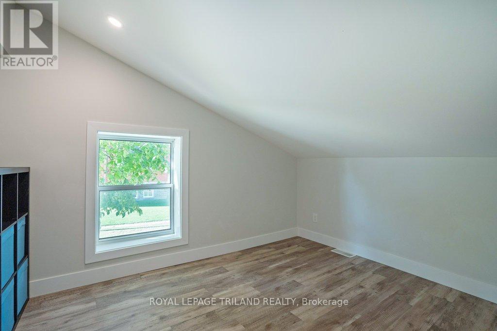 35620 Fingal Line, Southwold (Fingal), Ontario  N0L 1K0 - Photo 36 - X12454034