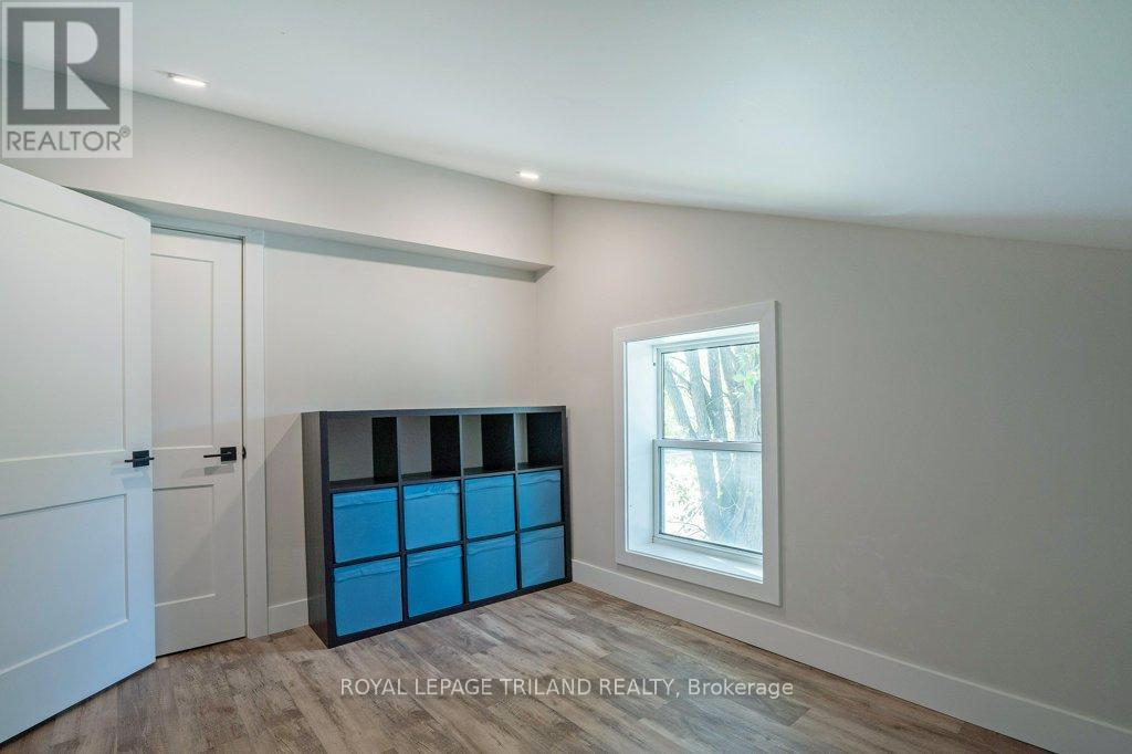 35620 Fingal Line, Southwold (Fingal), Ontario  N0L 1K0 - Photo 37 - X12454034