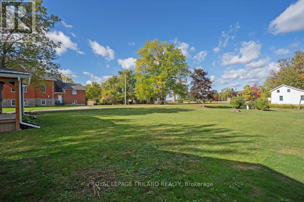 35620 Fingal Line, Southwold (Fingal), Ontario  N0L 1K0 - Photo 6 - X12454034