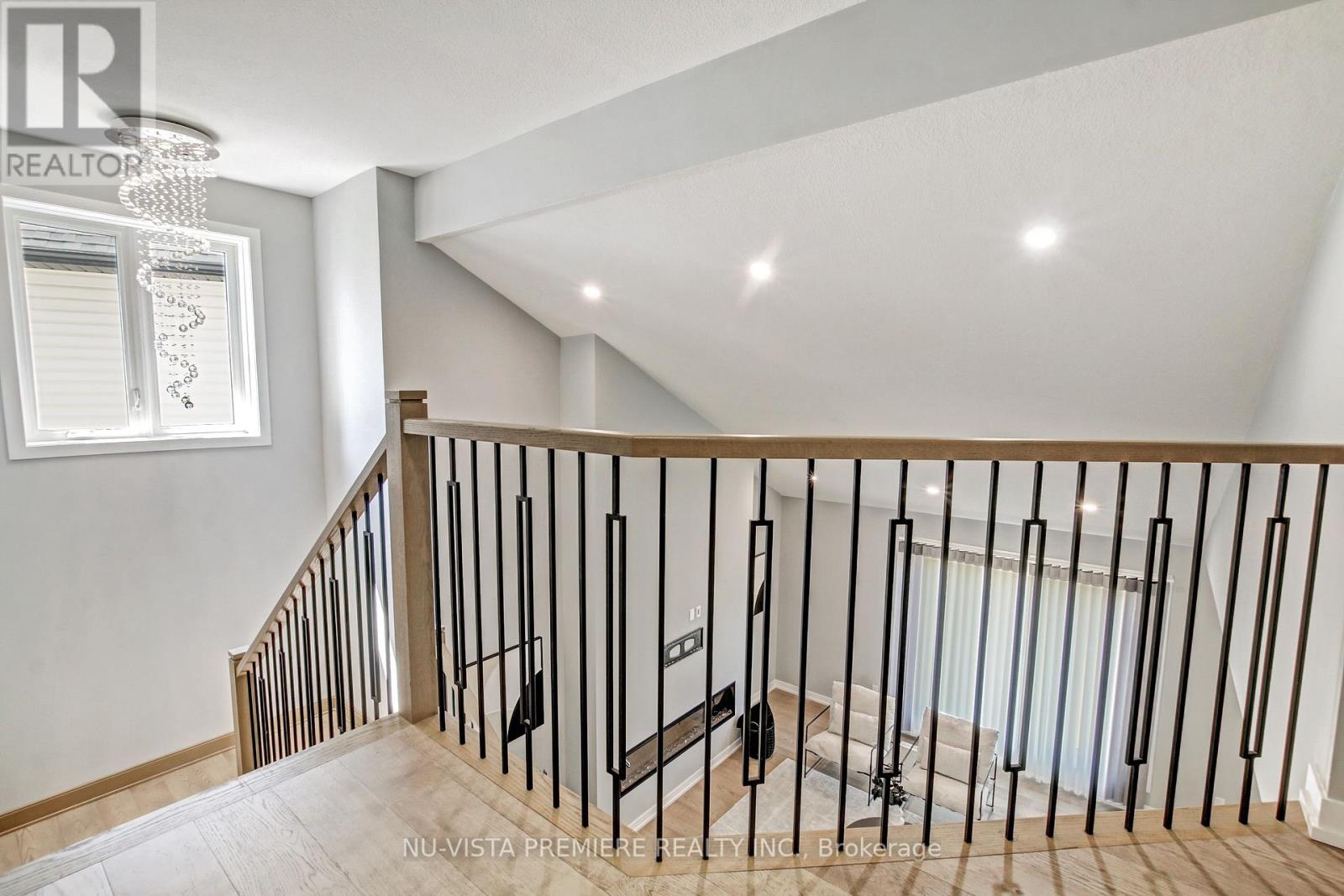 46 Aspen Circle, Thames Centre, Ontario  N0M 2P0 - Photo 19 - X12454075