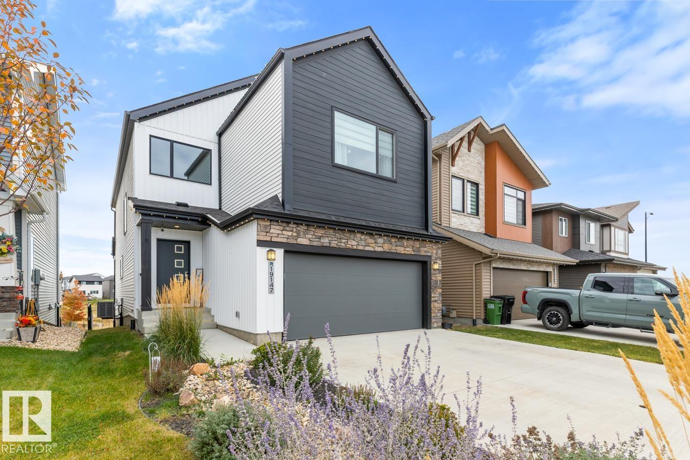 19147 22 Av Nw, Edmonton, Alberta  T6M 1R1 - Photo 2 - E4461438