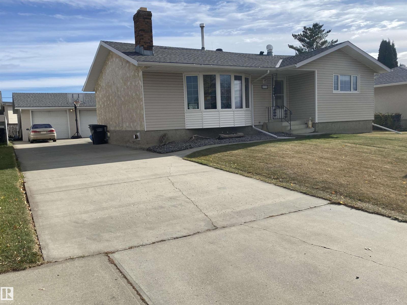 4719 47 St, Gibbons, Alberta  T0A 1N0 - Photo 2 - E4461443