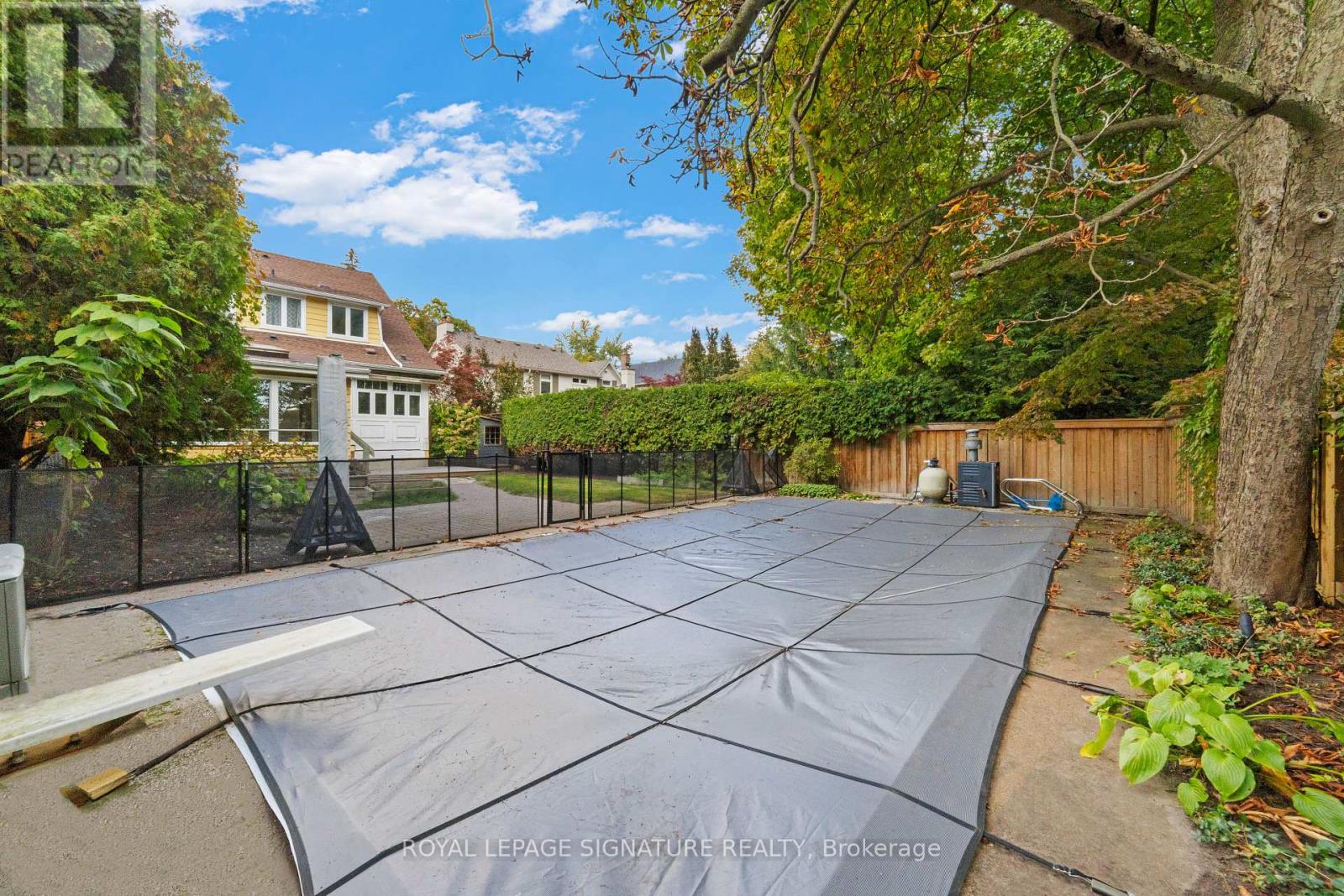324 Spruce Street, Oakville, Ontario  L6J 2H1 - Photo 11 - W12450271