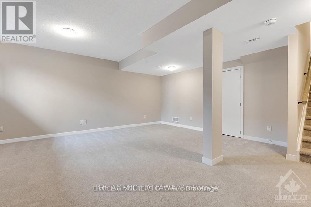 218 Speckled Alder Row, Ottawa, Ontario  K2J 7G8 - Photo 16 - X12453971