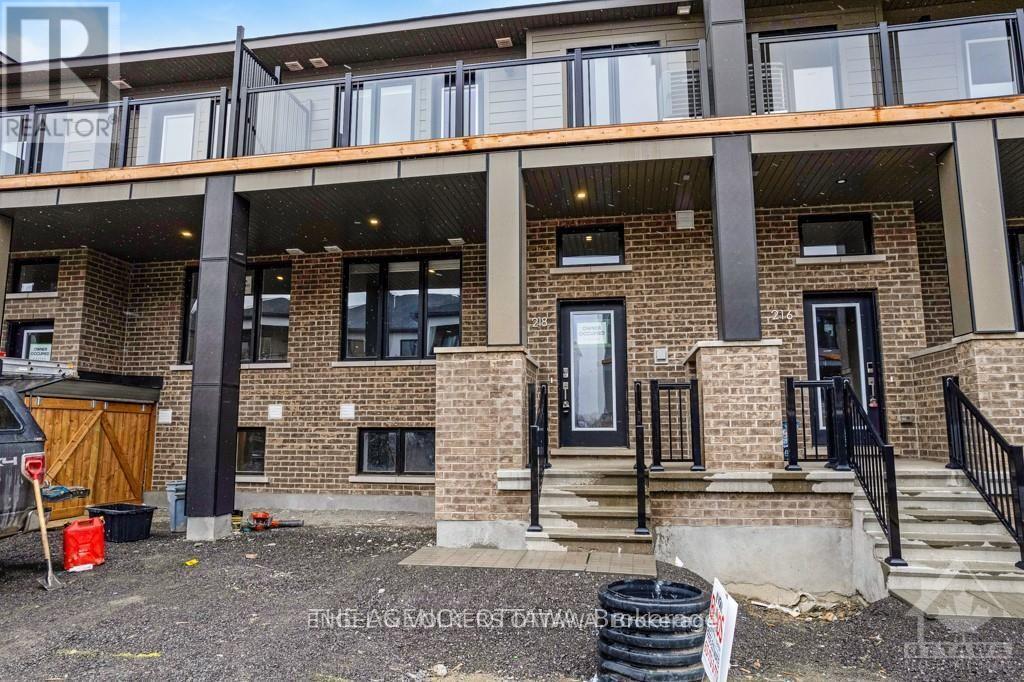 218 Speckled Alder Row, Ottawa, Ontario  K2J 7G8 - Photo 2 - X12453971
