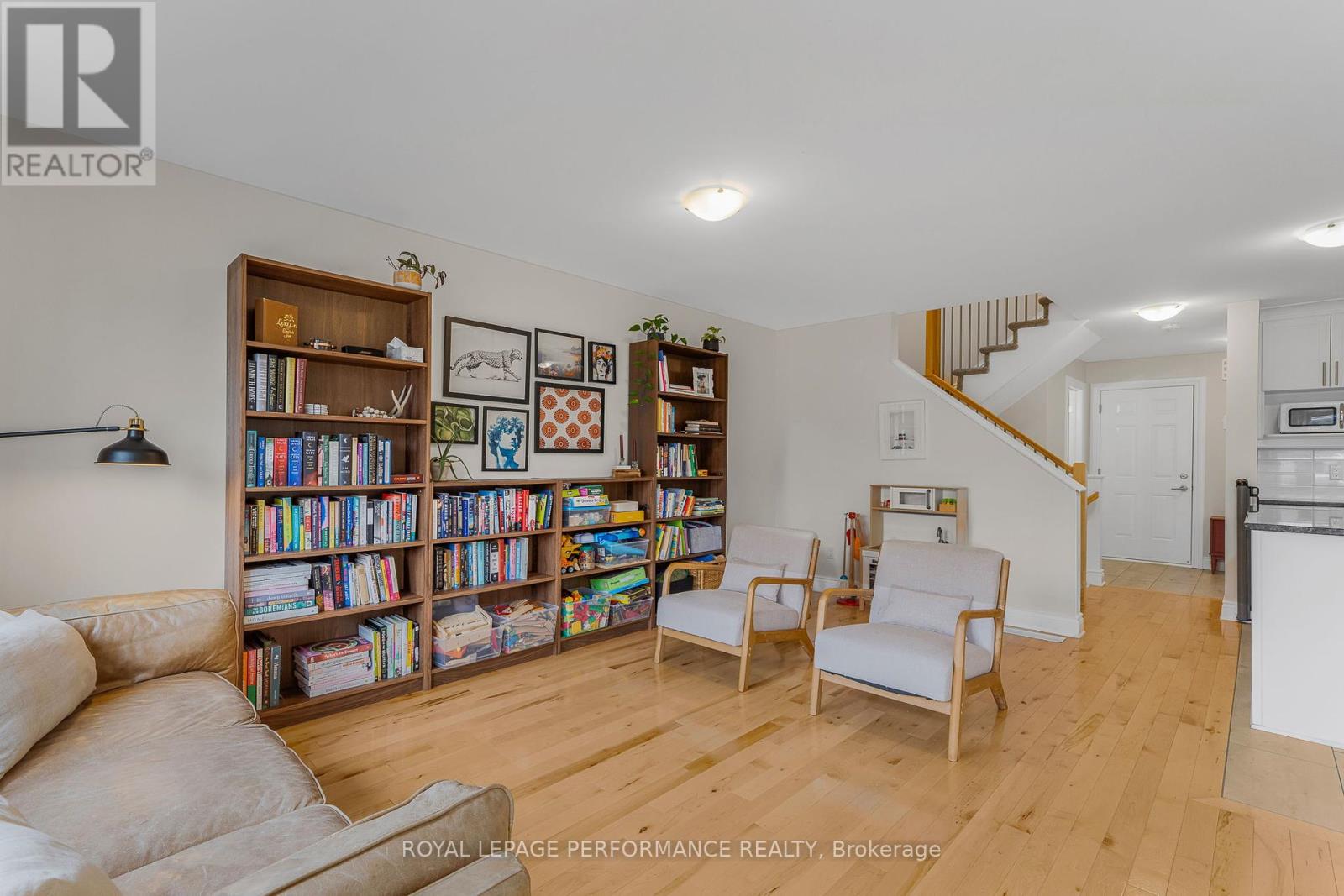 337 Twilight Avenue, Russell, Ontario  K4R 0E3 - Photo 16 - X12454024
