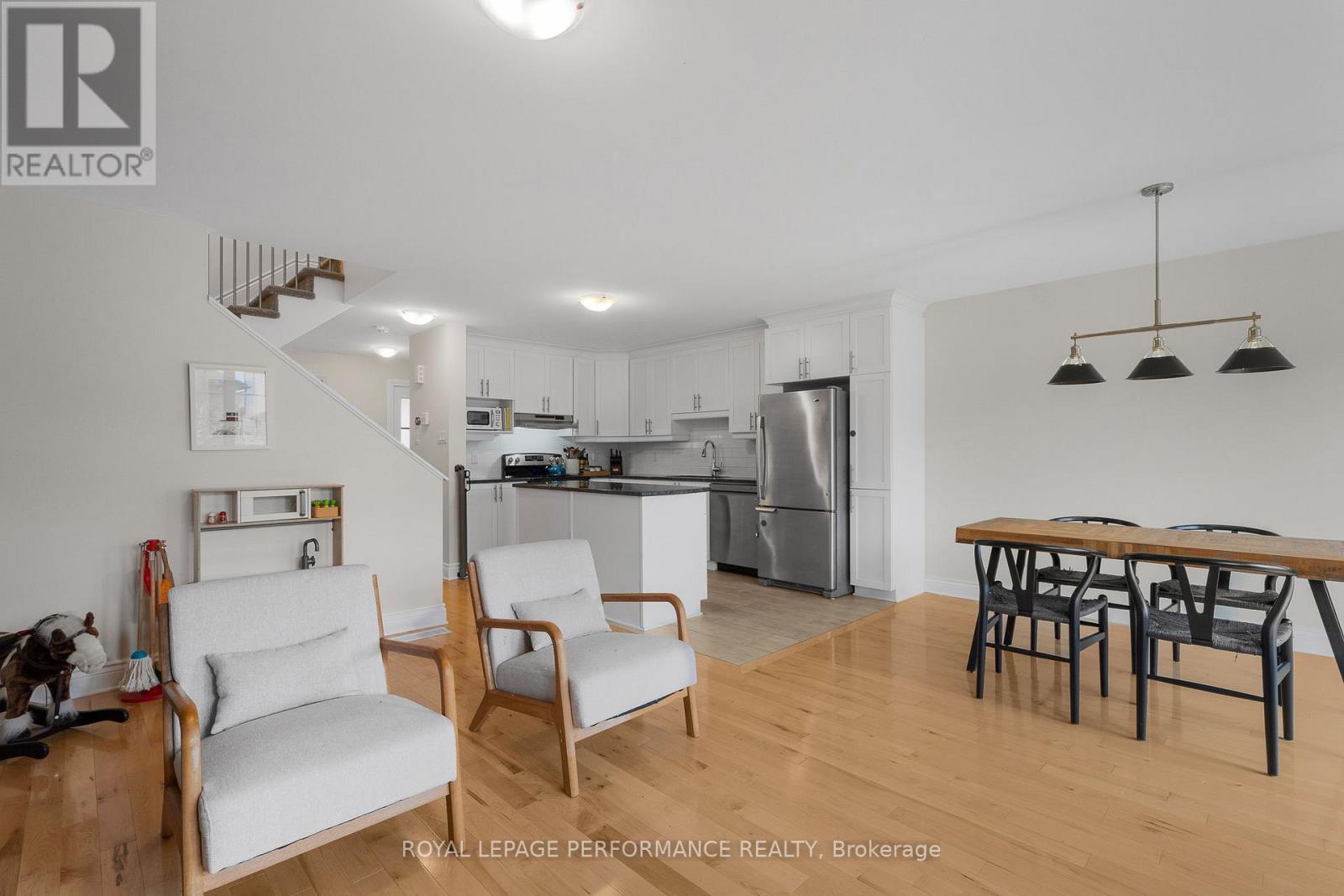 337 Twilight Avenue, Russell, Ontario  K4R 0E3 - Photo 17 - X12454024