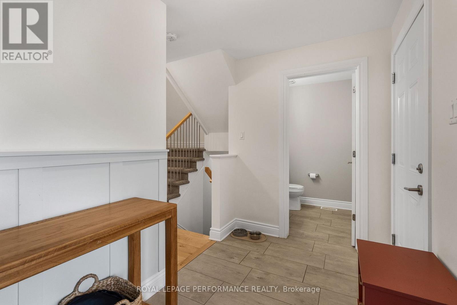 337 Twilight Avenue, Russell, Ontario  K4R 0E3 - Photo 5 - X12454024