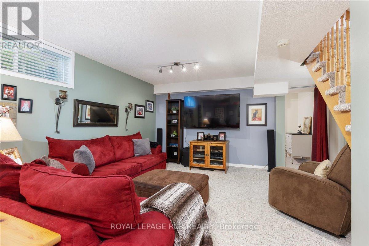 1903 Metro Road N, Georgina, Ontario  L0E 1L0 - Photo 23 - N12453829