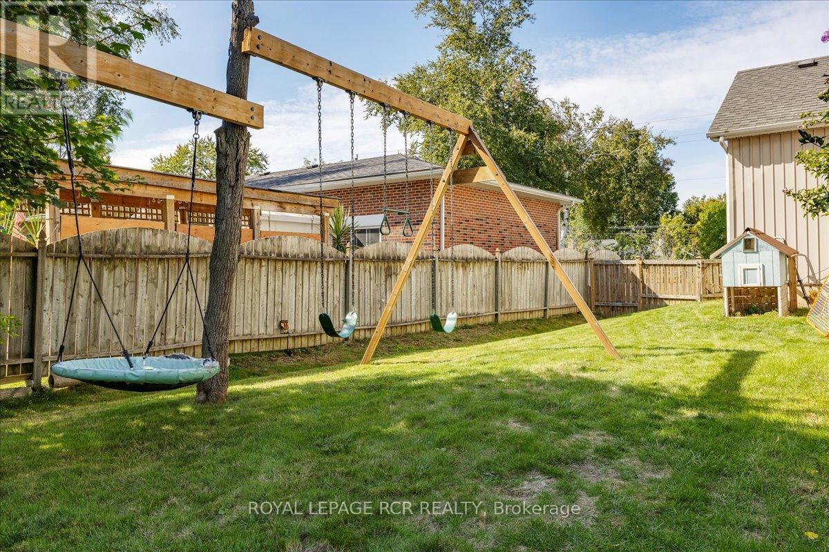 1903 Metro Road N, Georgina, Ontario  L0E 1L0 - Photo 38 - N12453829