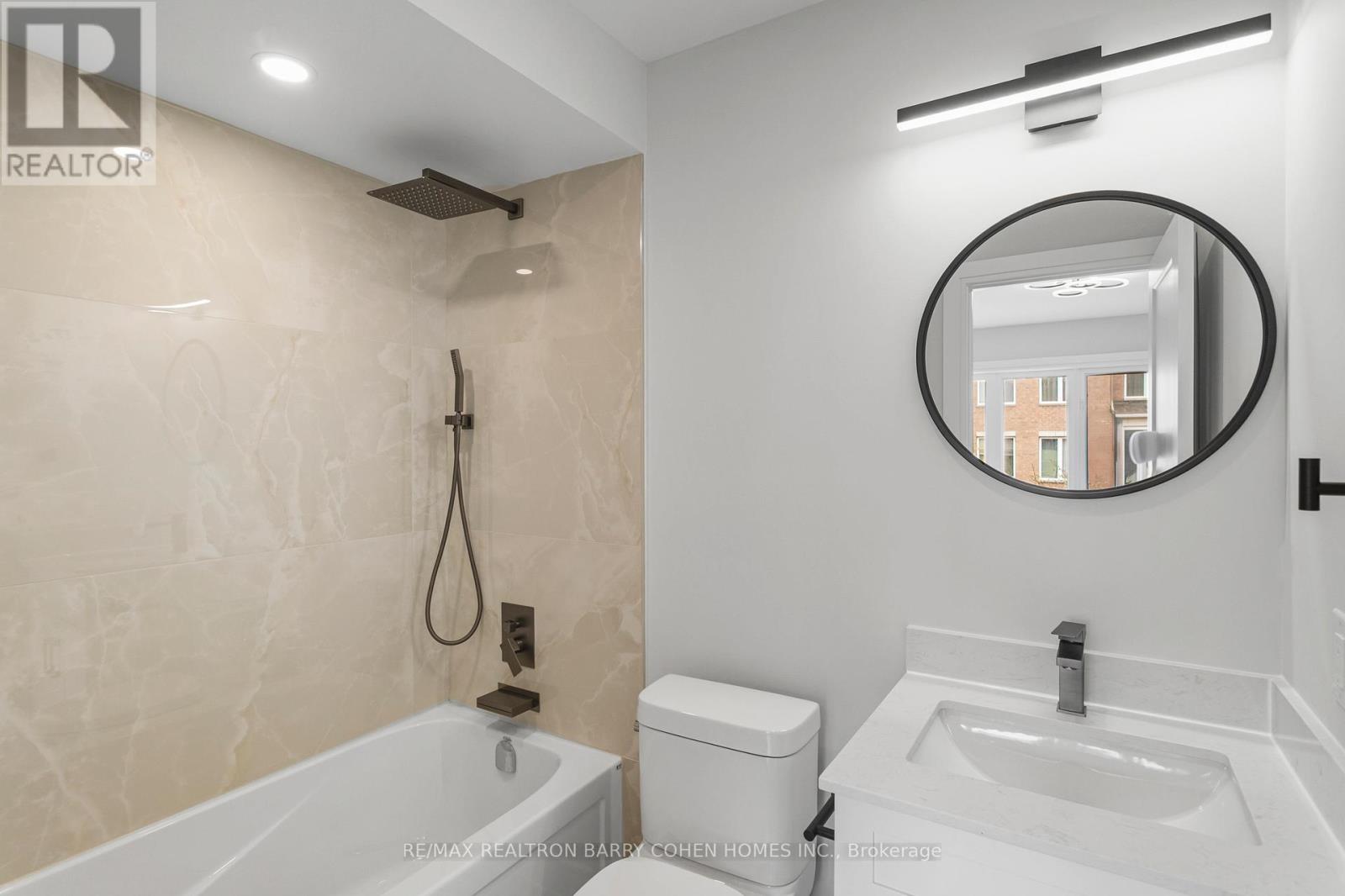 21 - 21 Galleria Parkway, Markham, Ontario  L3T 0A4 - Photo 28 - N12453833