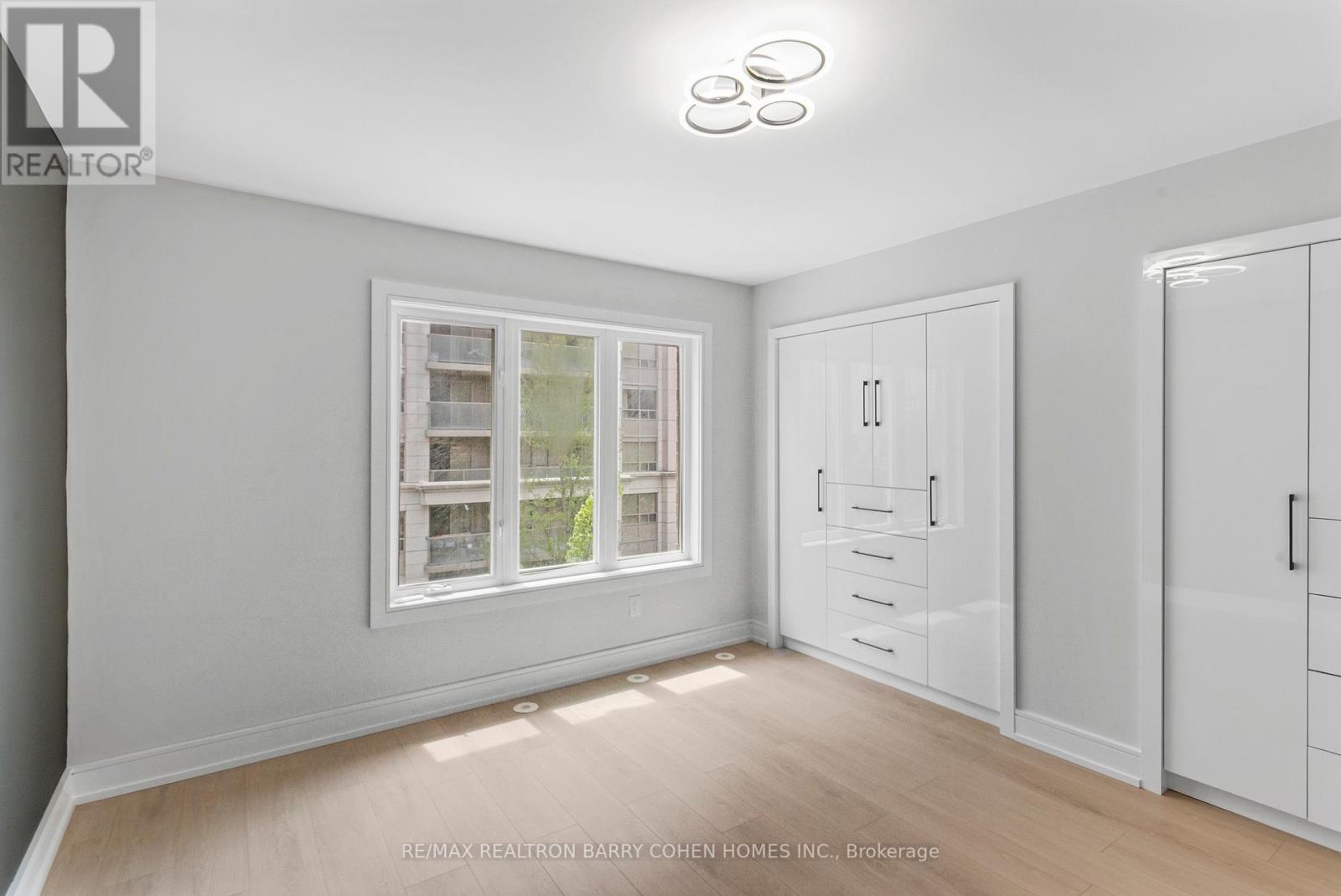 21 - 21 Galleria Parkway, Markham, Ontario  L3T 0A4 - Photo 30 - N12453833