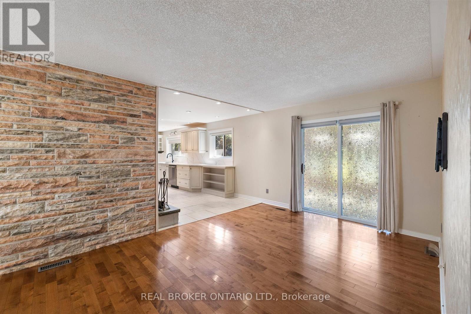 309 Wagg Road, Uxbridge, Ontario  L0C 1A0 - Photo 7 - N12453834