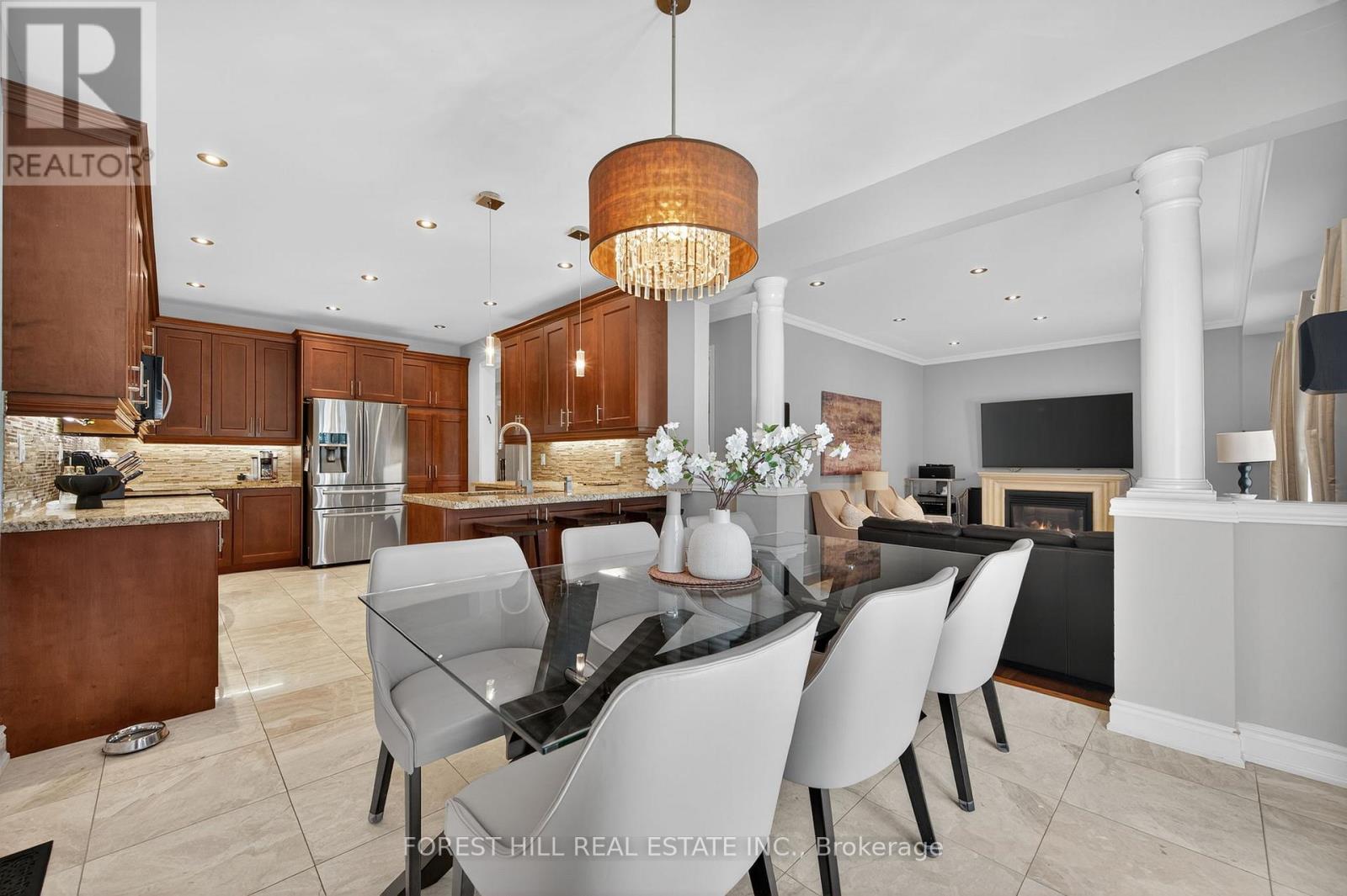 271 Autumn Hill Boulevard, Vaughan (Patterson), Ontario  L4J 8Y4 - Photo 16 - N12453871