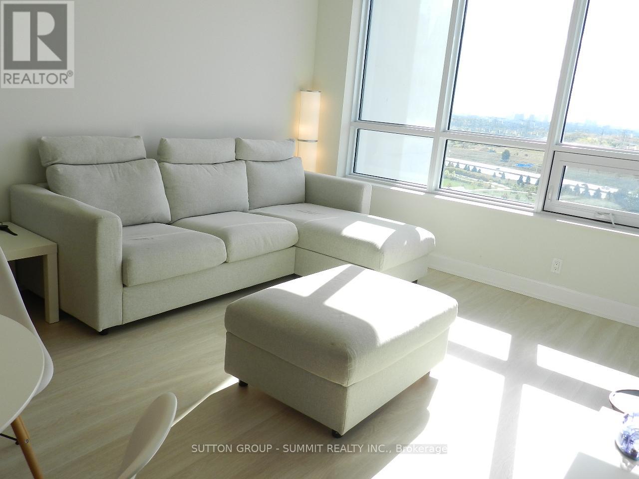 1607 - 12 Gandhi Lane, Markham, Ontario  L3T 0G8 - Photo 4 - N12453877